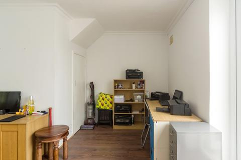 3 bedroom terraced house for sale, Anzio Crescent, Lincoln LN1