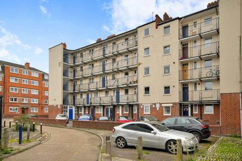 2 bedroom flat for sale, Digby Street, London, E2