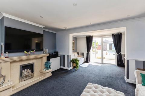 5 bedroom semi-detached house for sale, Woodside Road, Kingswood, Bristol