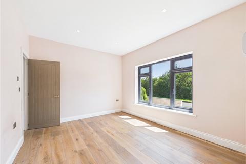 4 bedroom bungalow for sale, Ruther Park, Haverfordwest, Pembrokeshire, SA61