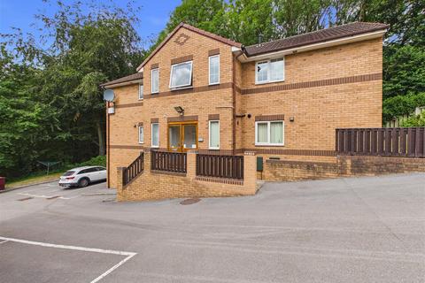 2 bedroom flat for sale, Snape Hill Crescent, Dronfield