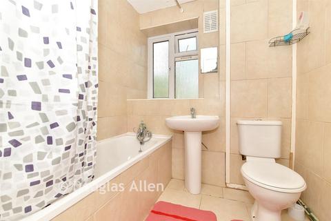 undefined, Beechwood Drive, Woodford Green IG8