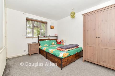 undefined, Beechwood Drive, Woodford Green IG8
