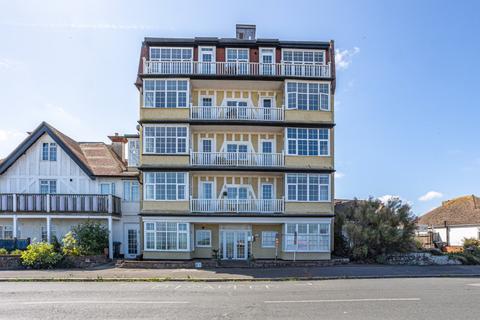 3 bedroom flat for sale, Palm Bay Avenue, Margate, Kent, CT9