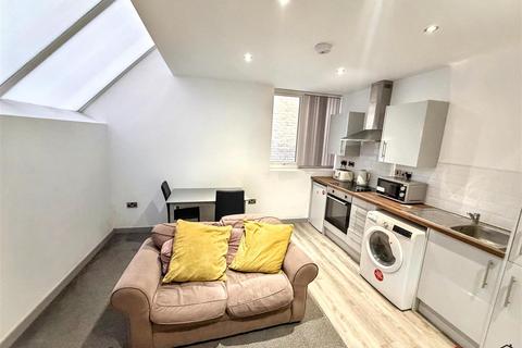 1 bedroom apartment to rent, South Street, Hull HU1