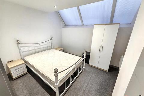 1 bedroom apartment to rent, South Street, Hull HU1