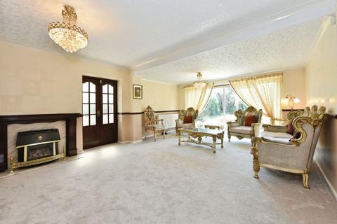 4 bedroom detached house for sale, Wordsworth Way, Rochdale OL11