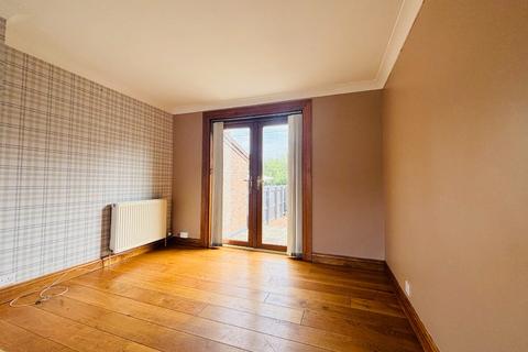 2 bedroom semi-detached house to rent, Gordon Street, Catrine KA5