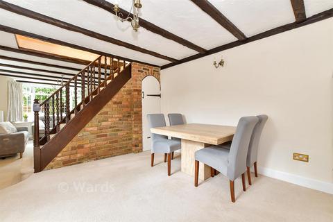 3 bedroom semi-detached house for sale, Hawden Road, Tonbridge TN9