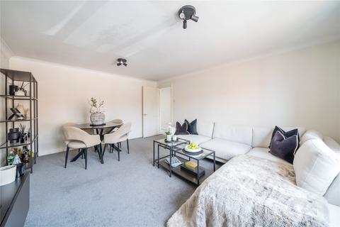 2 bedroom flat for sale, Riverview Gardens, Cobham, KT11