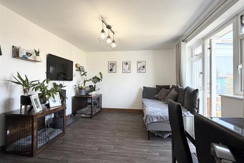 2 bedroom semi-detached bungalow for sale, Underhill Road, Hereford