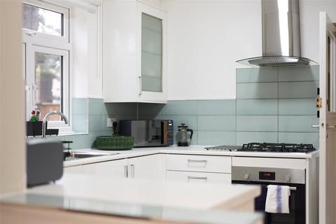 5 bedroom detached house to rent, Ravenswood Court, Kingston Hill, Kingston Upon Thames11, KT2