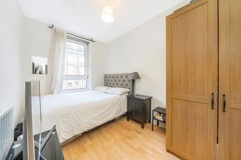 2 bedroom flat for sale, Green Bank, London E1W