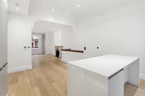 2 bedroom apartment to rent, Sloane Gardens, London, SW1W