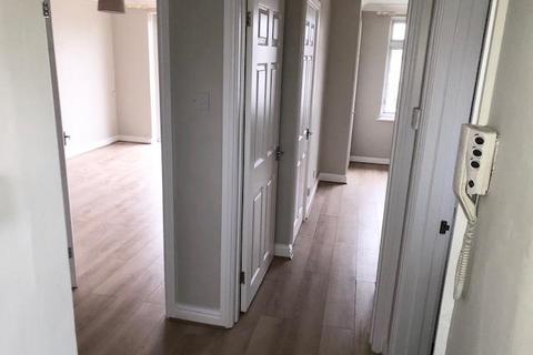 1 bedroom flat to rent, Merridale Road, Wolverhampton