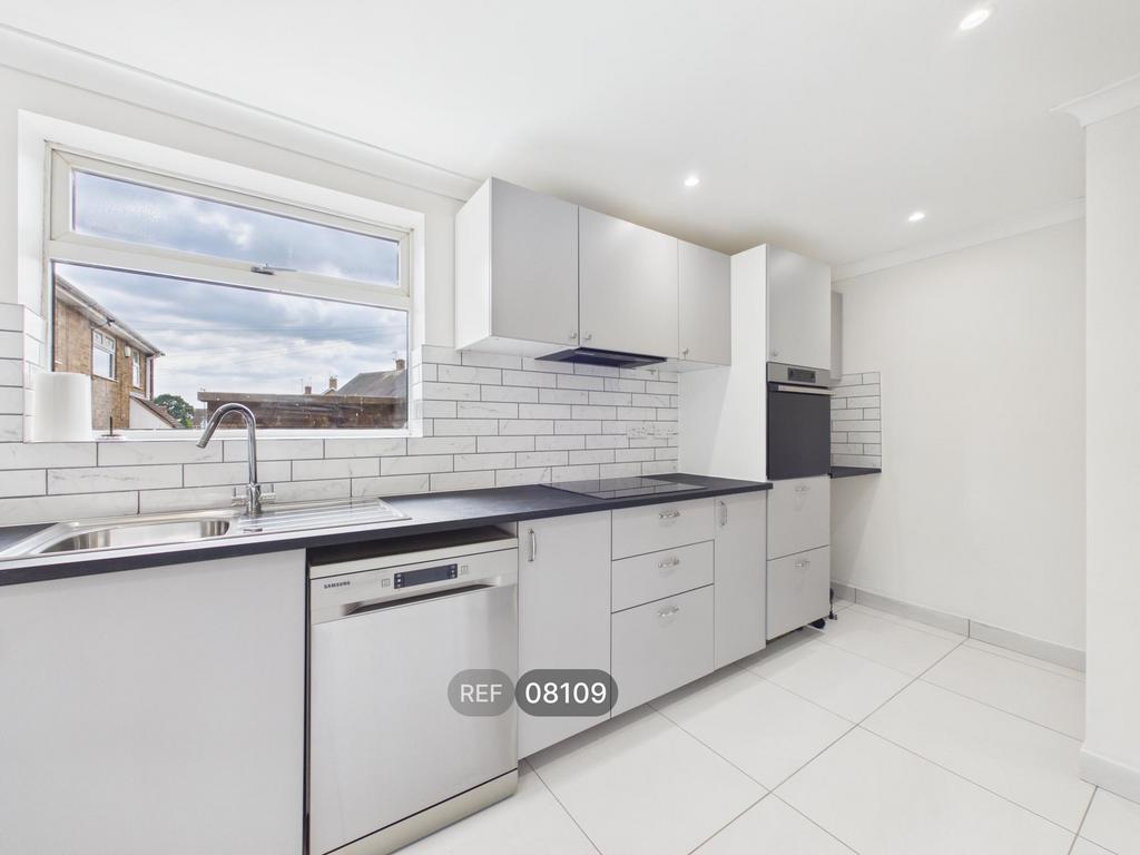 House in Nottingham, Bestwood Park Estate - More