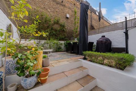 Finborough Road, London SW10
