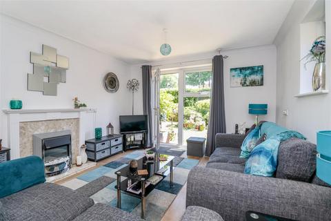 1 bedroom flat for sale, North Parade, Horsham