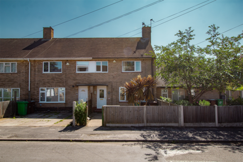 3 bedroom terraced house to rent, Listowel Crescent, Clifton, NG11