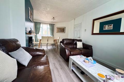 3 bedroom terraced house for sale, Wrekin Avenue, Newall Green, Manchester, M23