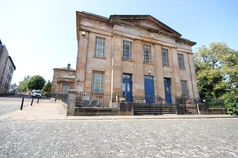 2 bed flat/apartment for rent in Oakshaw Street East, Paisley, PA1