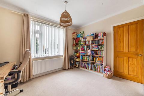3 bedroom semi-detached house for sale, Alnwick Terrace, Wideopen, Newcastle Upon Tyne, NE13