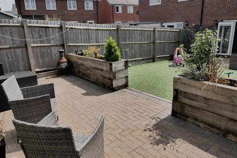 3 bedroom semi-detached house for sale, Clover Grove, Calne