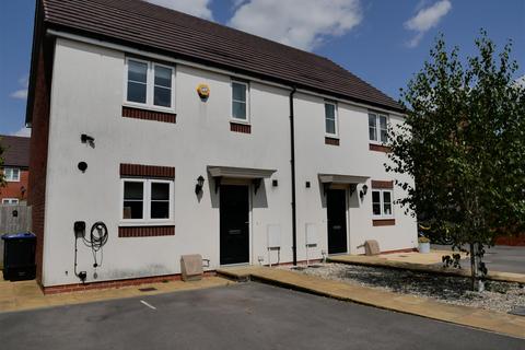 3 bedroom semi-detached house for sale, Clover Grove, Calne