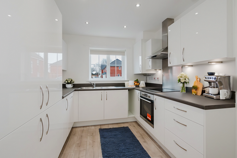 2 bedroom house to rent, at The Fairways, 226 Caddie Road M38
