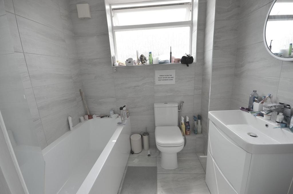 House in Throop, Queens Park, Bournemouth - More