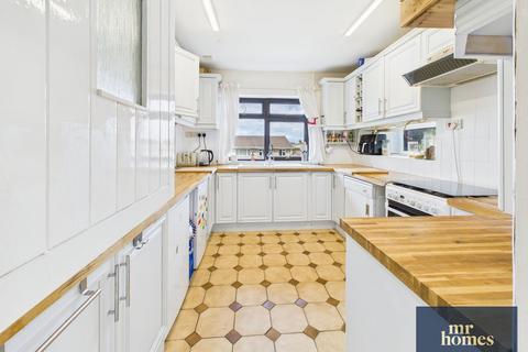 3 bedroom detached bungalow for sale, Walston Road, Wenvoe, Cardiff, CF5