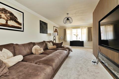 5 bedroom semi-detached house for sale, Abbey Green, Doncaster, DN7