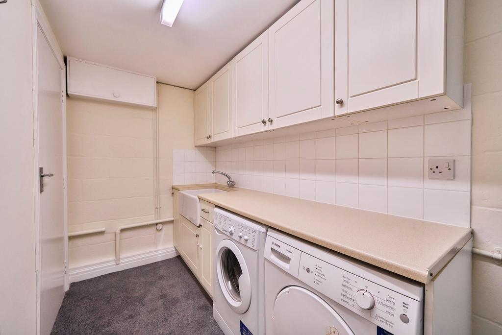Utility room, utility