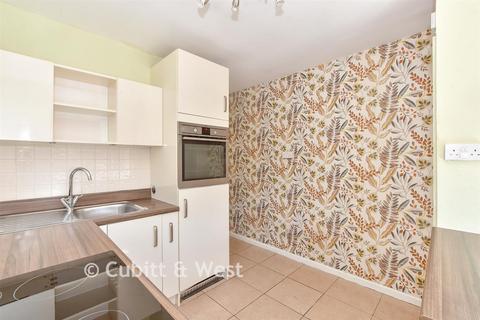 2 bedroom semi-detached bungalow for sale, Sandymount Avenue, Bognor Regis PO22