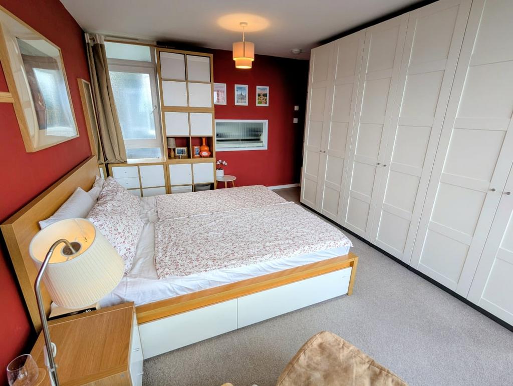 Apartment in Birmingham, West Midlands - View 5