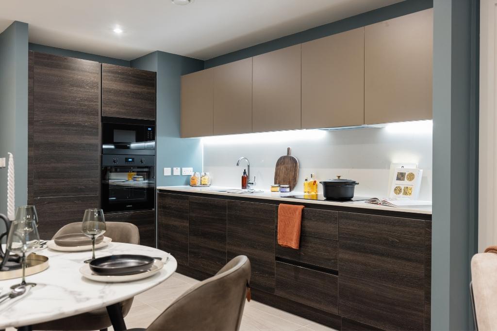 Apartment in Leeds, West Yorkshire - View 2