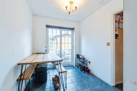 3 bedroom semi-detached house for sale, Sandown Drive, Chippenham