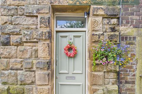 1 bedroom end of terrace house for sale, Green Lane, Delph, Saddleworth