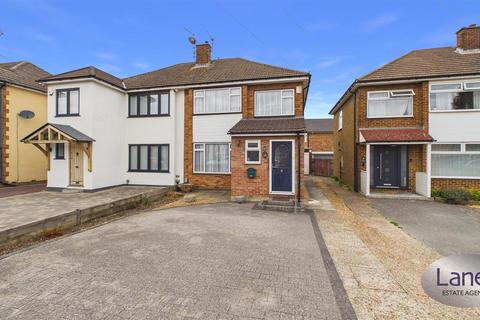 Cadmore Lane, Cheshunt