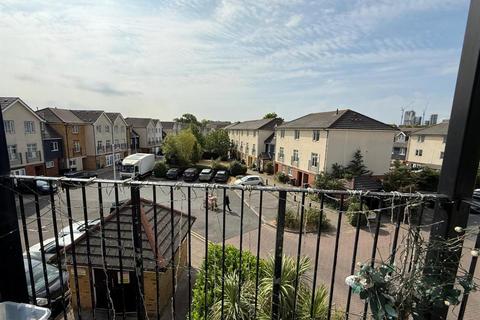 undefined, Blackthorn Road, Ilford