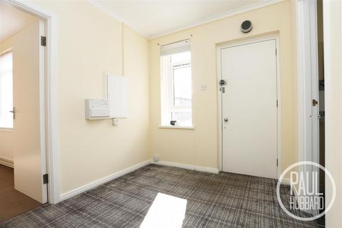 3 bedroom flat for sale, The Conge, Great Yarmouth, NR33