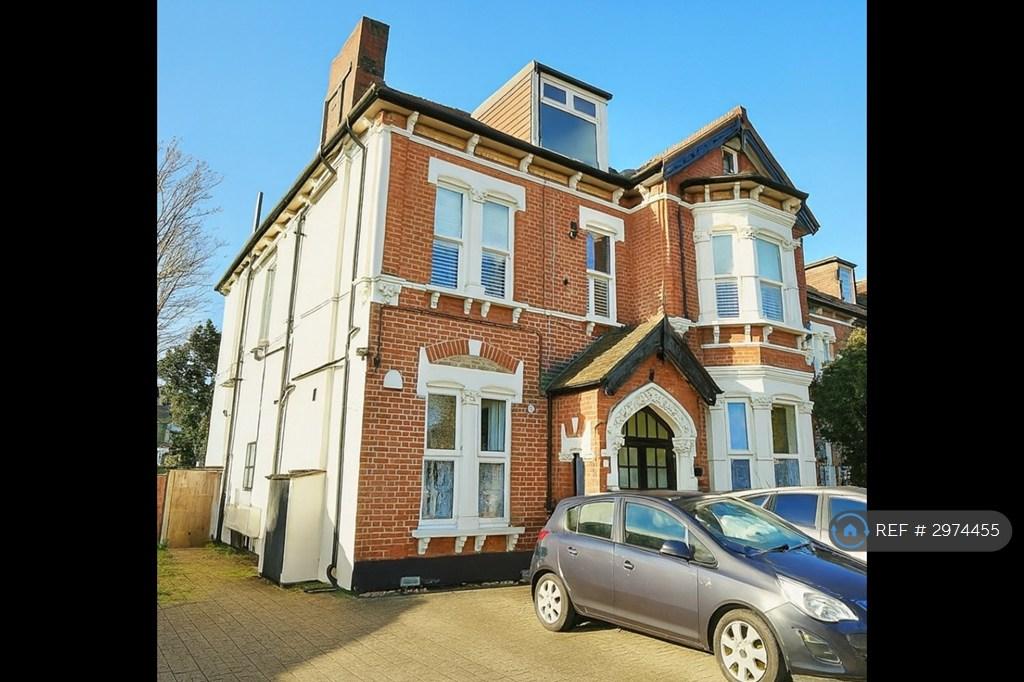 Apartment in Beckenham - View 4