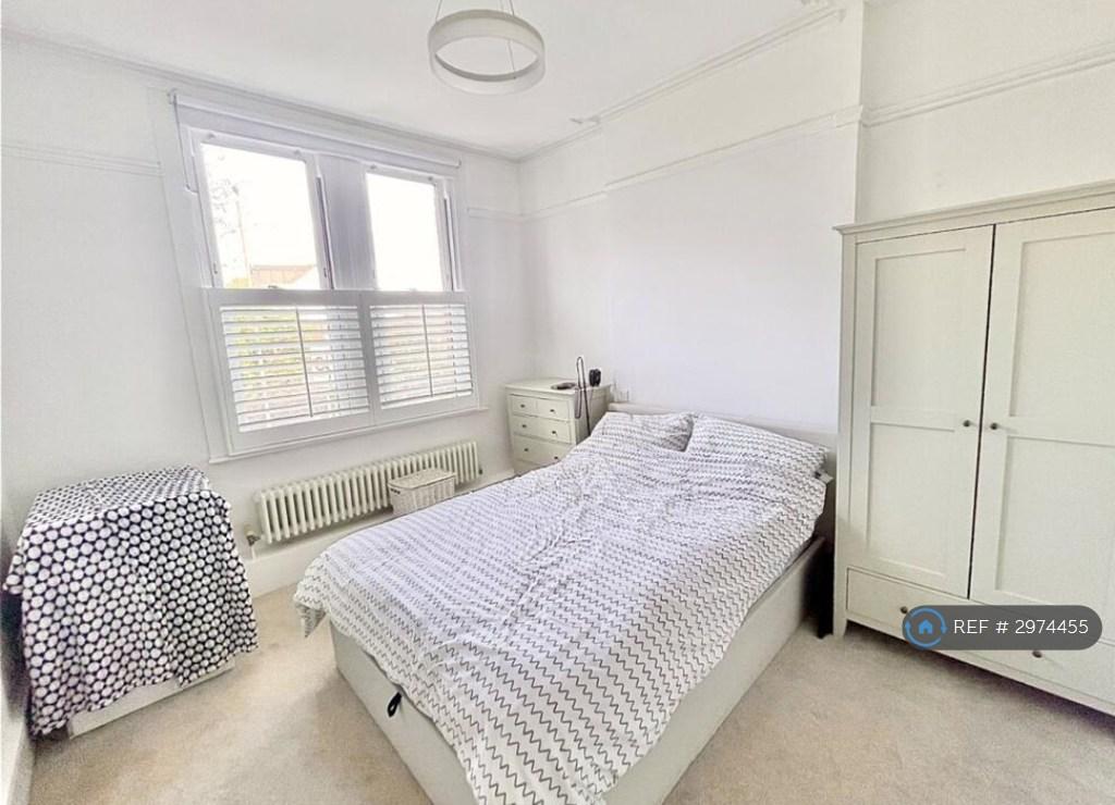Apartment in Beckenham - More