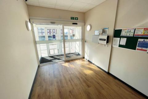 1 bedroom apartment for sale, Marina House, Harbour Walk, Hartlepool