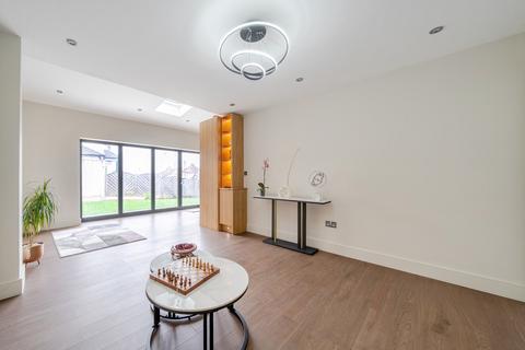 3 bedroom bungalow for sale, Oakdene Road, Orpington, Kent, BR5