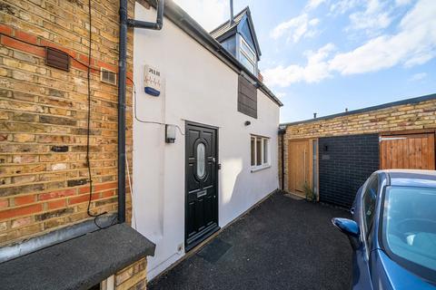 Gibbon Road, Kingston Upon Thames, KT2