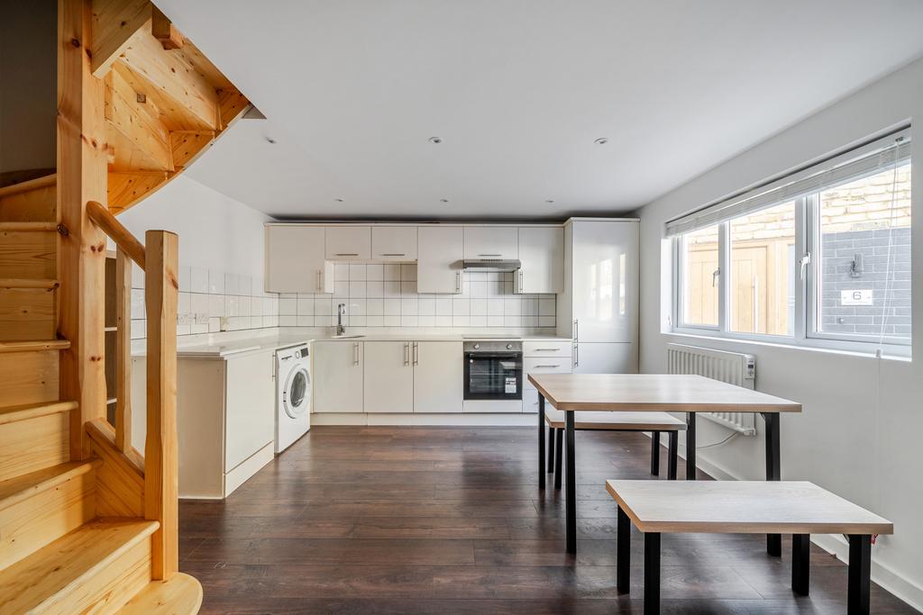 Kitchen/Sitting Room