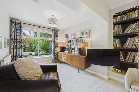 undefined, Oakfield Drive, Upton, CH2