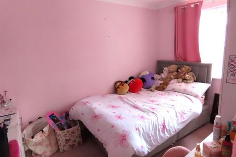 3 bedroom semi-detached house for sale, New Moor Close, Ashington