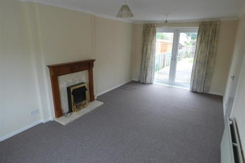 3 bedroom terraced house to rent, Meer Road, Chilwell, Nottingham, NG9 4JL
